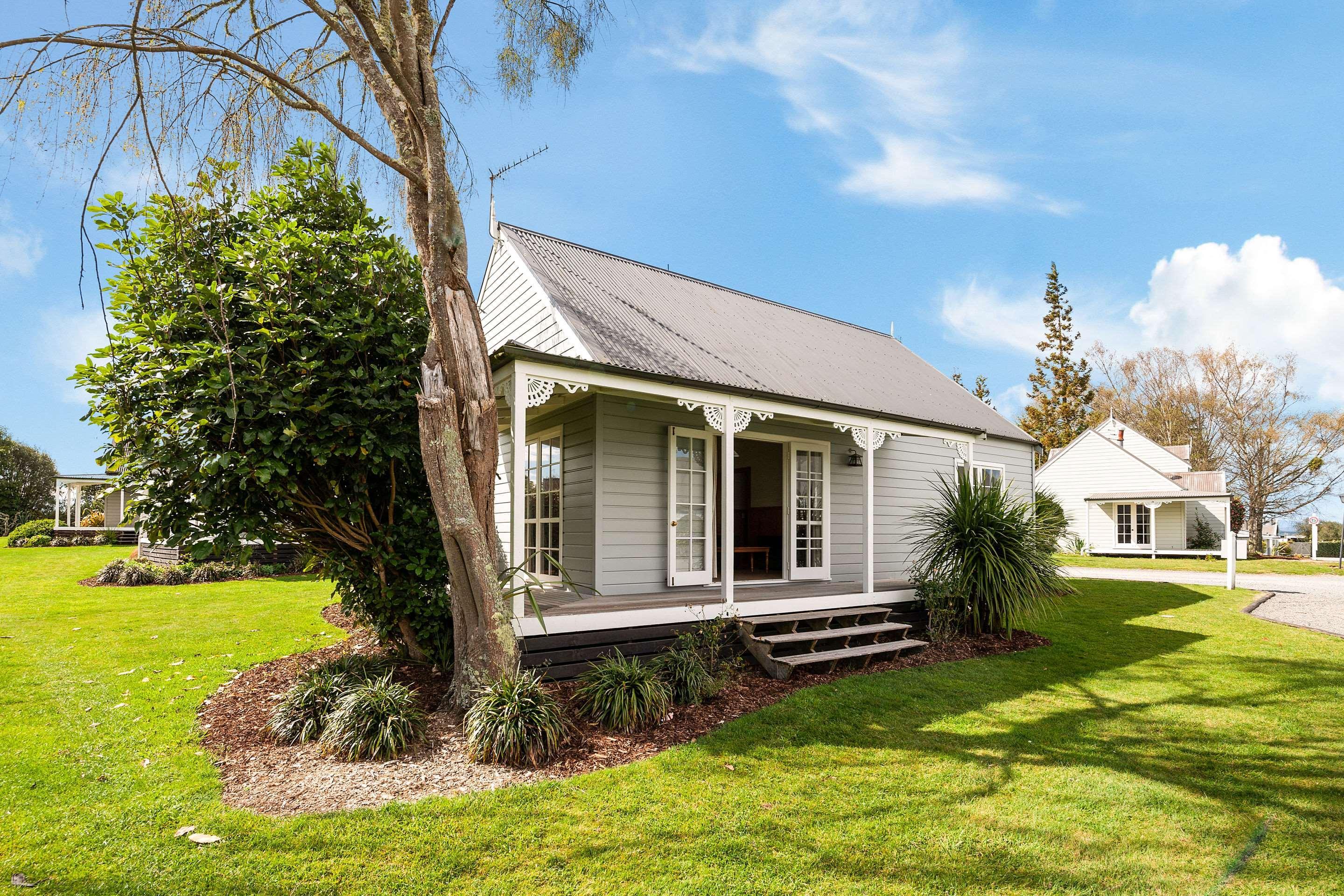 Huka Falls Resort Таупо Екстериор снимка The first house in Ashburton, built in 1858