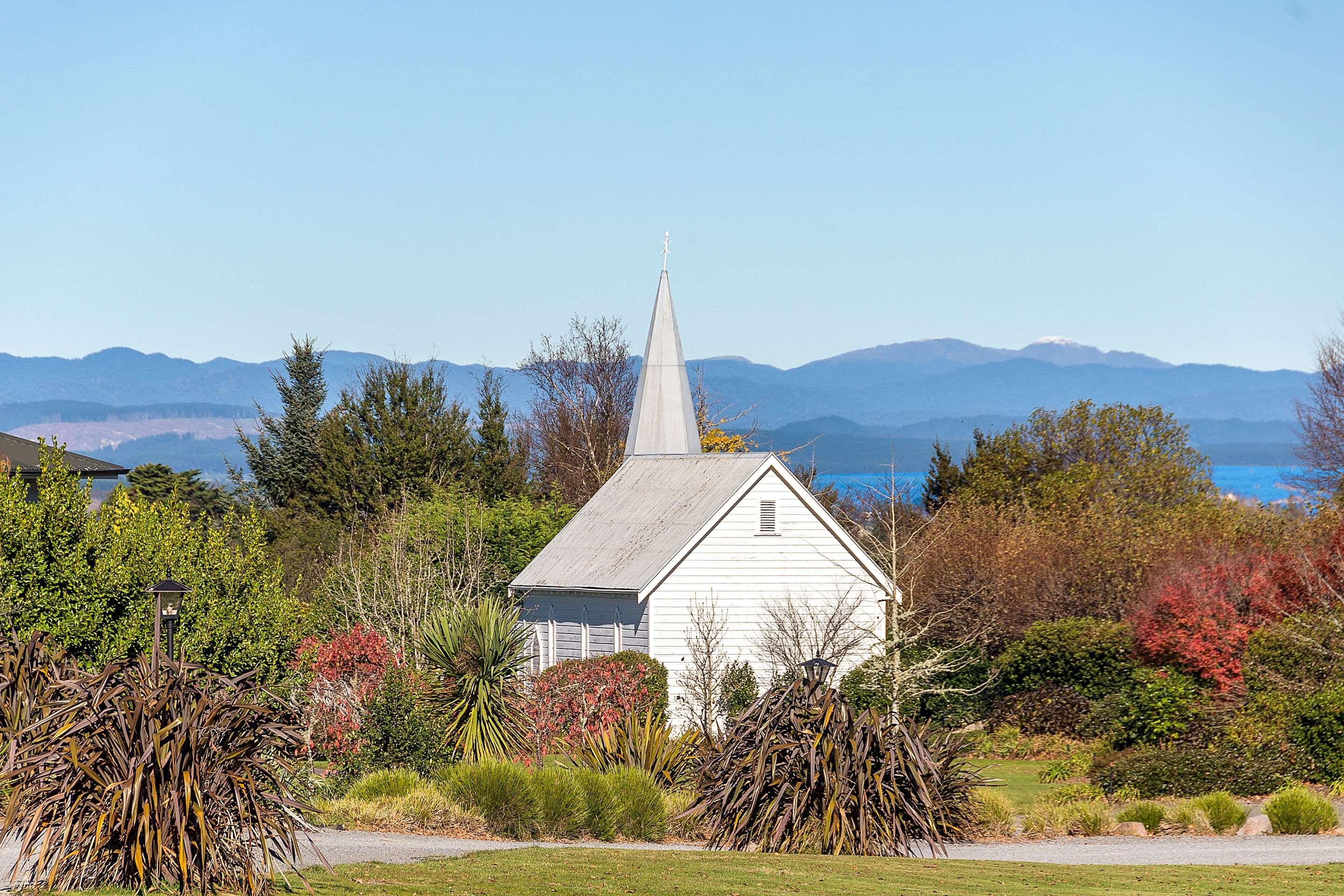 Huka Falls Resort Таупо Екстериор снимка The church in 2016