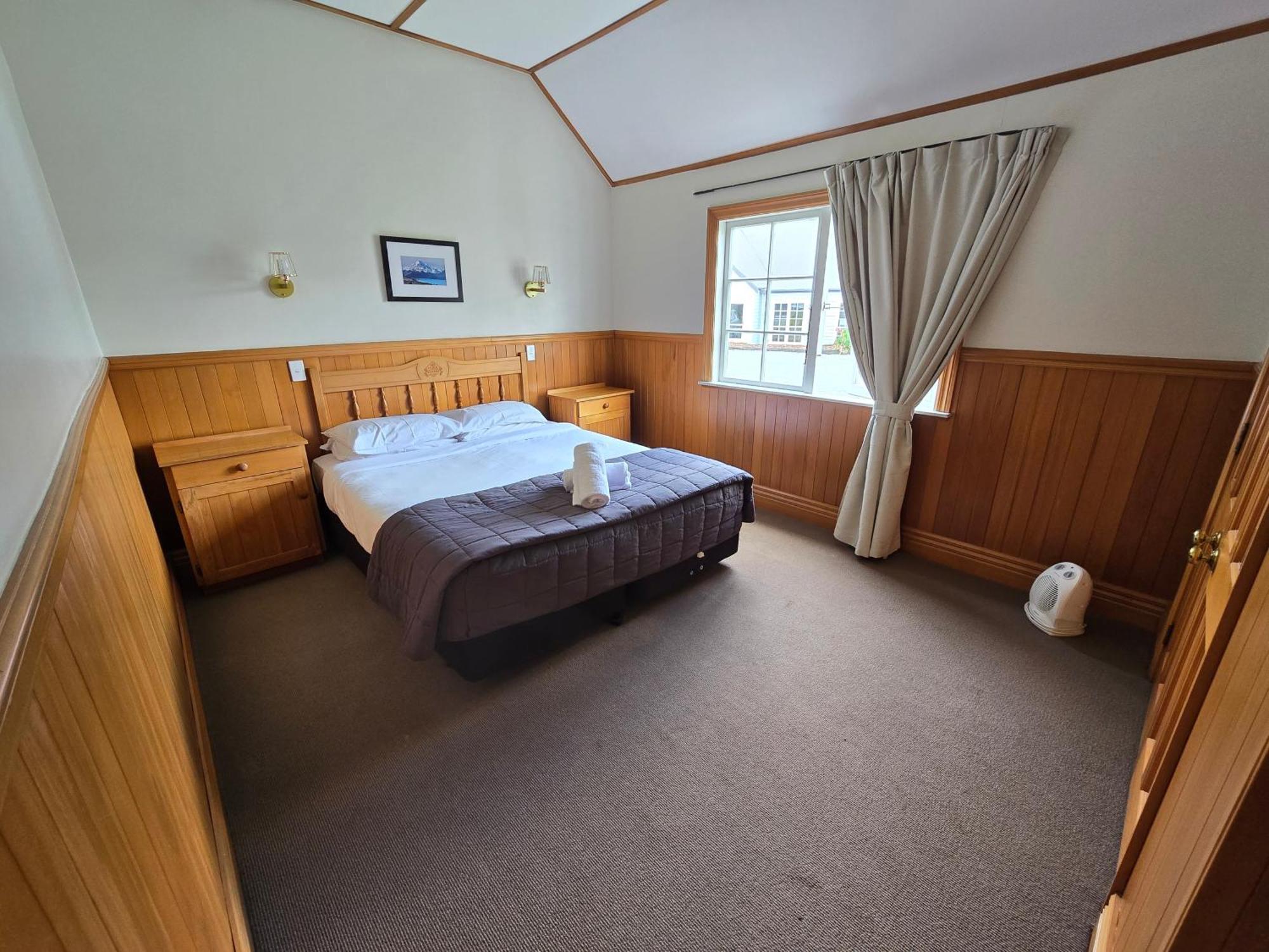 Huka Falls Resort Таупо Екстериор снимка A room at the hotel