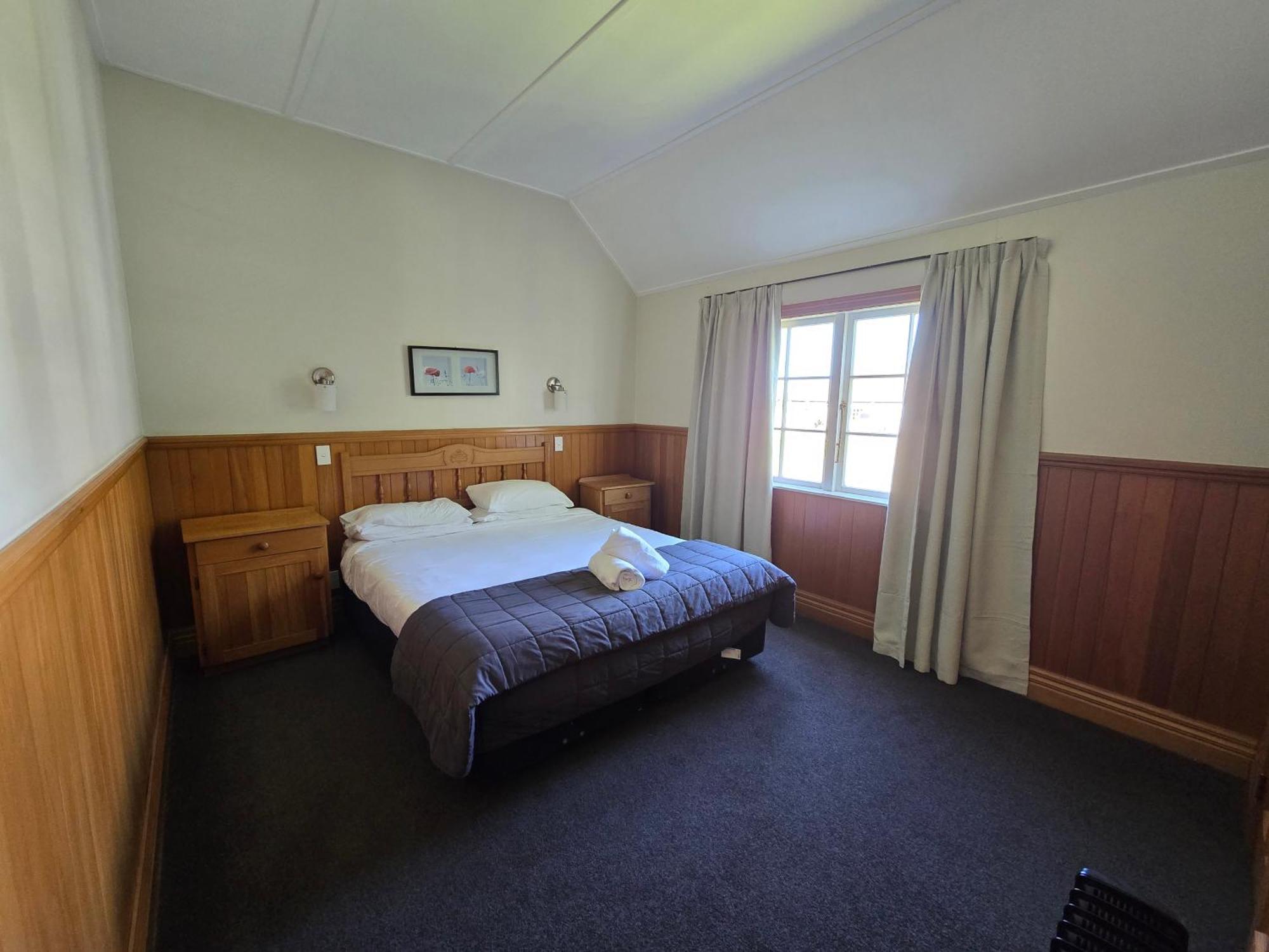 Huka Falls Resort Таупо Екстериор снимка A room at the hotel