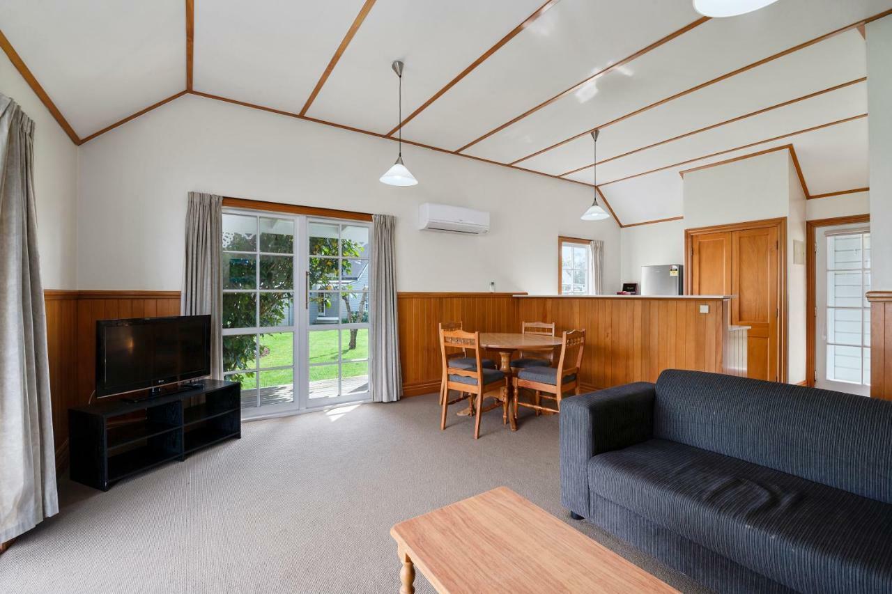 Huka Falls Resort Таупо Екстериор снимка
